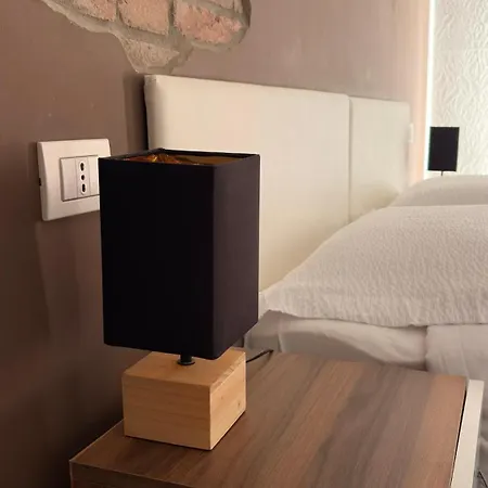 度假居 Forumguesthouse Center Parking 帕爾馬