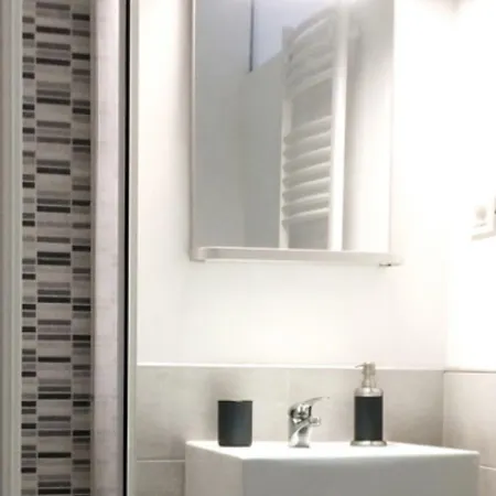 Forum Guest House Free Private Parking * Parma